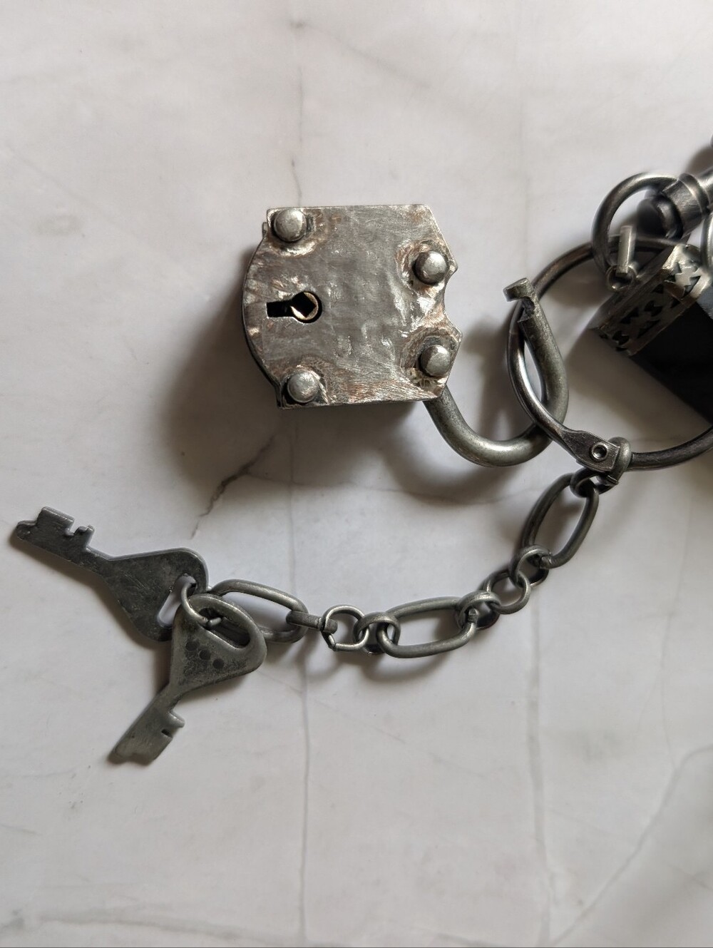 Vintage Industrial Bag Charm Gunmetal Keychain with Feathers & Lock - Picture 5 of 8